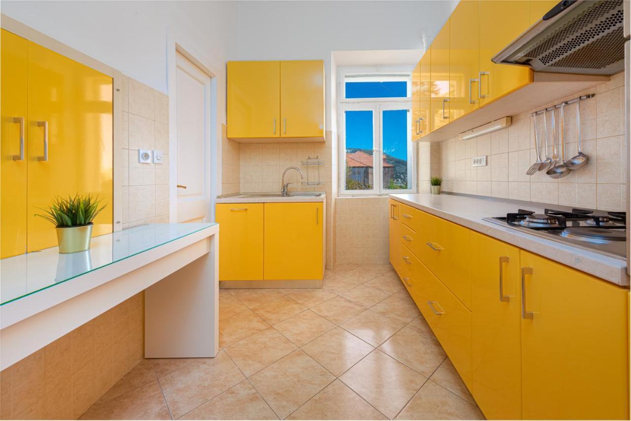 Summer Wind Apartment *